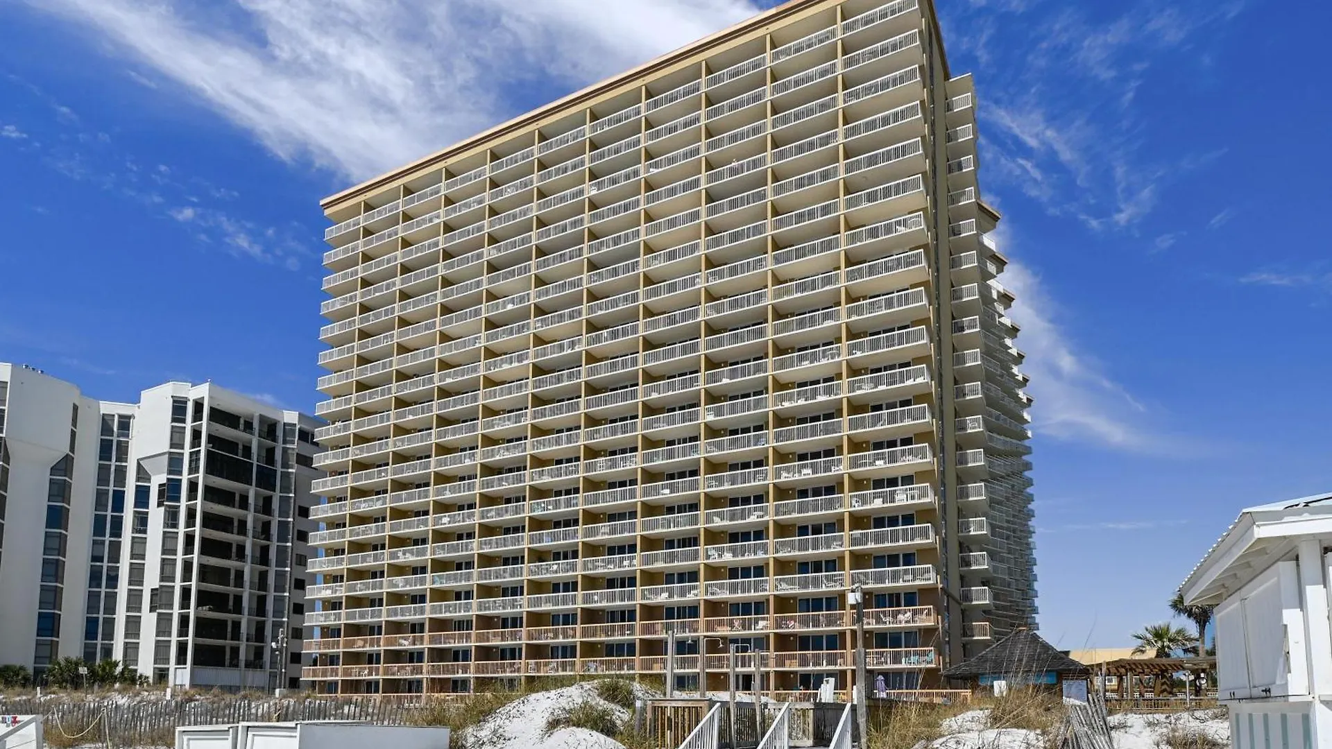 Apartment Pelican Beach 1811- By Holiday Isle Properties Destin