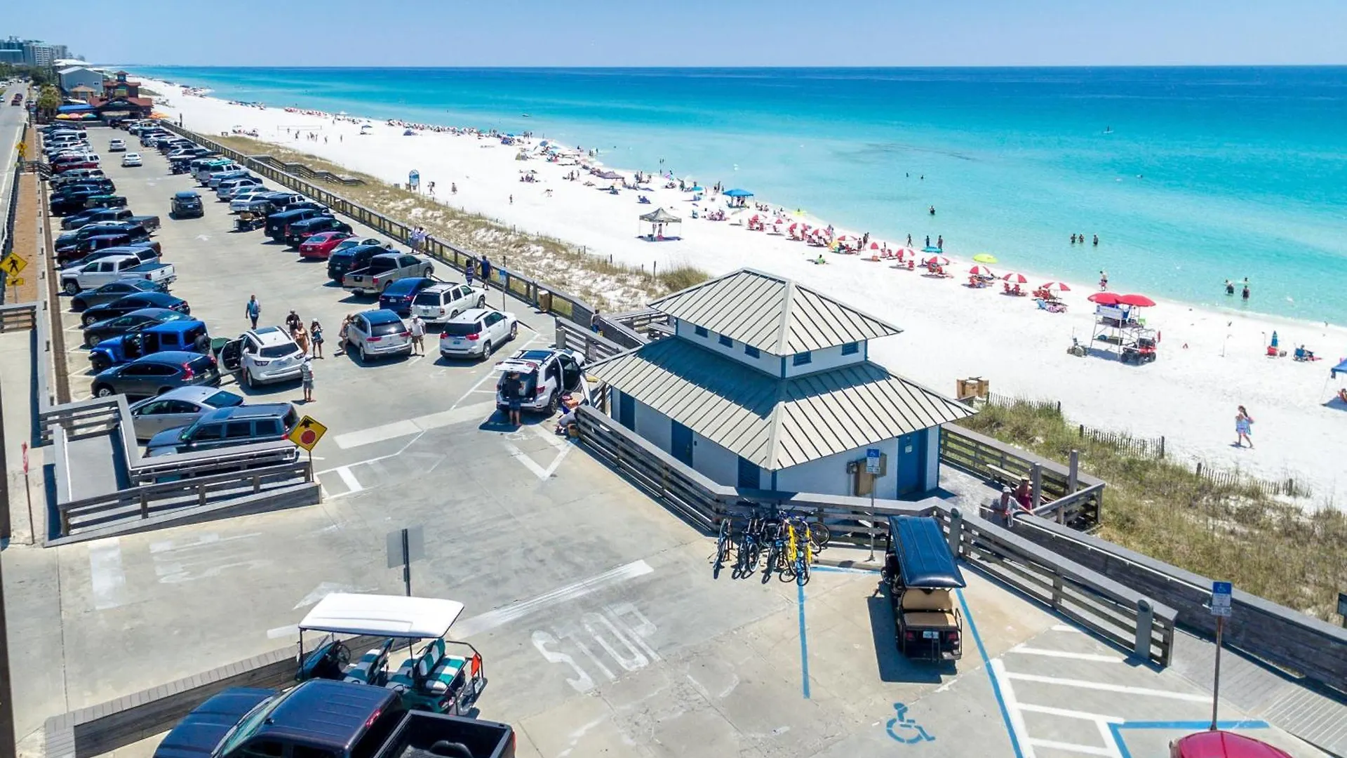 Pelican Beach 1811- By Holiday Isle Properties Destin