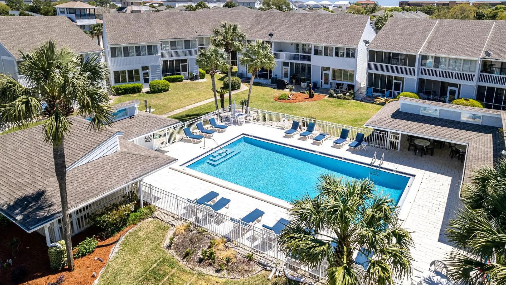 Pelican Beach 1811- By Holiday Isle Properties Destin 0*,