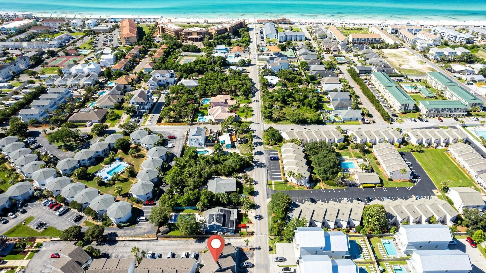 Pelican Beach 1811- By Holiday Isle Properties Destin Apartment